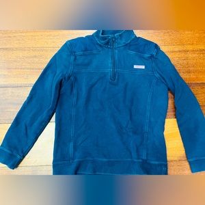 Vineyard Vines sip up